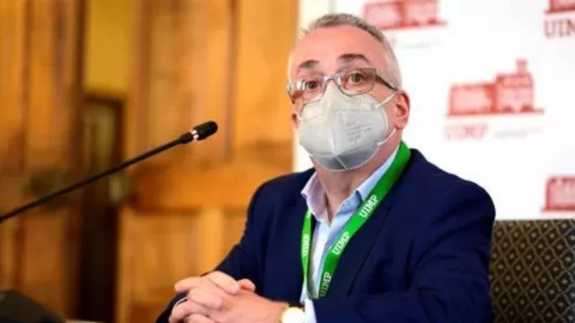 La salida del presidente del INE genera polémica (Feijóo avisa que es una "pésima noticia" para la "credibilidad de España")