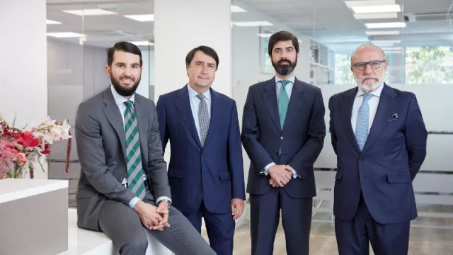 Los cuatro socios de la firma, de izquierda a derecha: Carlos Grande, Javier Díaz-Gálvez, Manuel Gordillo y Luis Martín