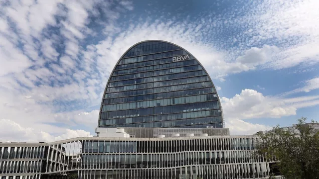 Hacía falta algo así: BBVA lanza una cuenta sin comisiones para las pymes en España