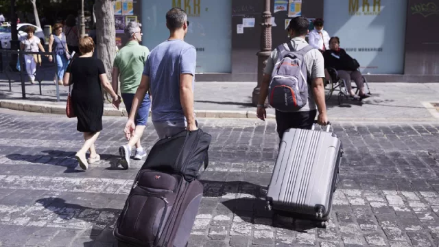 La ocupación sigue debajo de 2019, pero las tarifas acompañan la inflación.