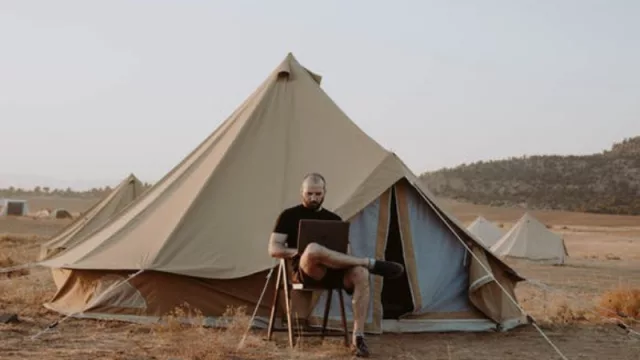 Verano, tiempo de vacaciones y… ¡teletrabajo! (81% trabajará en remoto y lo valora positivamente)