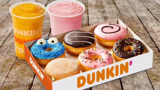 Toc-toc, ¿quién es? La donas de Dunkin' (llegan vía Uber Eats a domicilio en Madrid, Barcelona y otras 16 ciudades de España)
