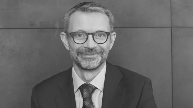 Carlos Fernández Ibáñez, nuevo Subdirector General Adjunto de Santalucía