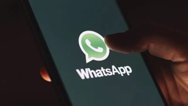 Se cae Whatsapp y las empresas se quedan también sin el servicio Business (Telegram celebra una vez más)