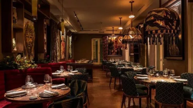 Abre Abya, “El Arte de Comer con Arte”: una nueva propuesta gastronómica en el Palacio de Saldaña (con el Chef Aurelio Morales como referente)