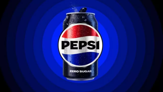 Pepsi, “The Queen!”,  vuelve a los ‘90 en su nuevo logo (cómo fue la evolución del branding de la marca desde 1898)