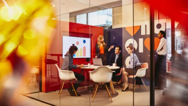 La semana laboral de 4 días es la medida de conciliación más valorada por el 25% de la población