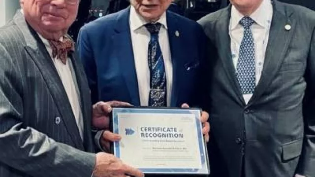 Hablemos en serio: la medicina logra por primera alargar la circunferencia y la longitud del pene (pero no es para todos)