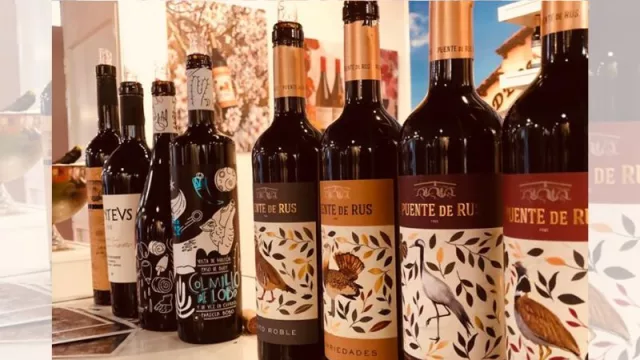 “Cuando llora la vid, la vuelta a la vida” (el lloro significa que finaliza su letargo invernal y que vuelve a la actividad)