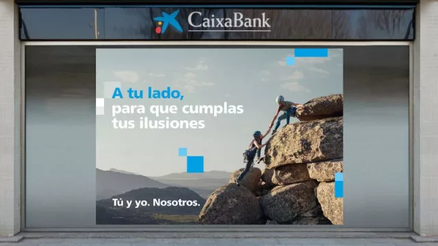 CaixaBank amplía las opciones de financiamiento mediante préstamos inmediatos y beneficios en la adquisición de automóviles, tecnología y paneles solares