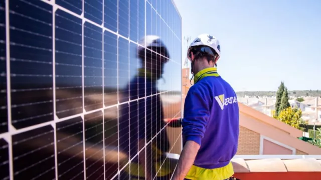 Verne Group fortalece su presencia en el sector de energías renovables con una nueva línea de negocio consolidada
