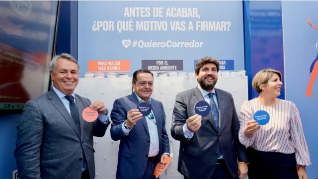 #QuieroCorredor presentó su “laberinto de retrasos” para concienciar a la sociedad de lo importante que es salir del lío (del Corredor Mediterráneo)