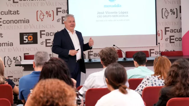 La CEFUV realizó su 15ª edición del curso de Empresa Familiar “Aspectos clave para su competitividad y perdurabilidad”