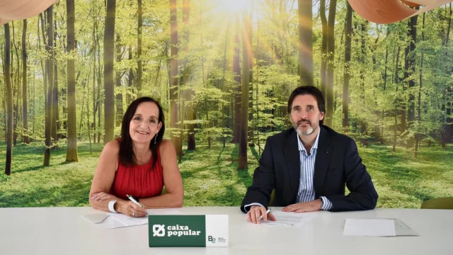 Caixa Popular y AECTA se alían para impulsar la competitividad el tejido empresarial valenciano (firmando un acuerdo de colaboración)