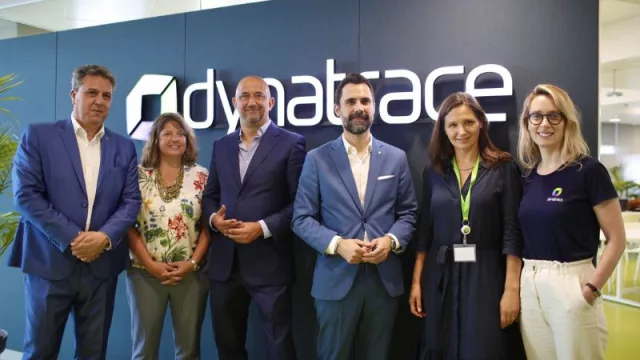La empresa tecnológica estadounidense Dynatrace creará hasta 180 nuevos puestos de trabajo en Barcelona (en su Centro de I+D)
