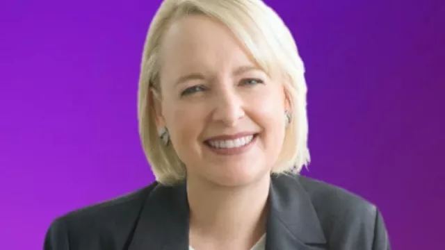 Los directores de recursos humanos desempeñan un papel crucial como actores determinantes en la implementación de estrategias de alto nivel