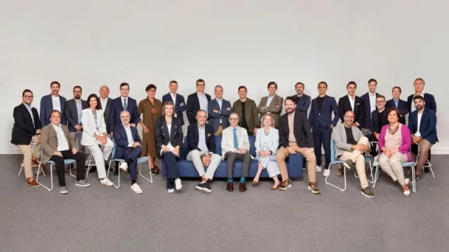 La reunión de socios y directivos de LLYC destaca por el enfoque en innovación y el papel clave de la Inteligencia Artificial