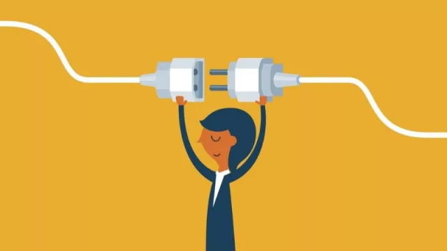 La desconexión digital aún es un desafío para la mayoría de los trabajadores españoles (el 72% no logra desconectarse fuera del horario laboral)