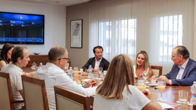 Valencia apuesta por un vuelo directo con EEUU (favoreciendo la capacidad de crecimiento económico y turístico)