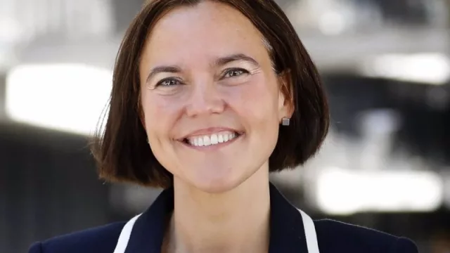 BBVA nombra directora financiera a Luisa Gómez en sustitución de Rafael Salinas