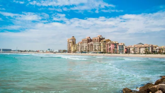 La Comunidad Valenciana sobrepasa en número de viajeros los registros de un año de récord como fue el 2019 (anotando más de 4,4 millones)