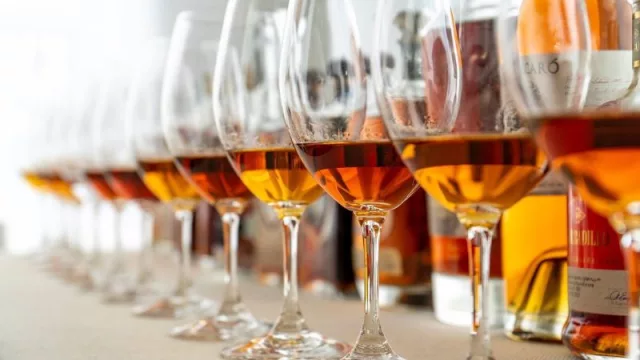 Espirituosos España y la UPV premian a estudiantes por promover consumo responsable de bebidas alcohólicas