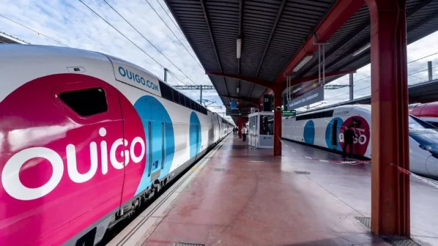 Adif elige a Deloitte para asistir en la definición de los recargos de los cánones ferroviarios