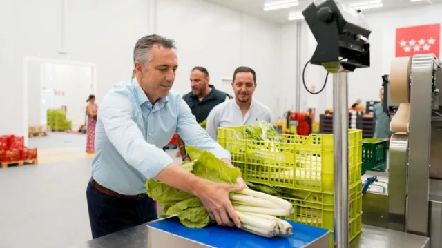 En Madrid Rural, la Comunidad distribuye alrededor de 100.000 kilos de productos frescos y de temporada cultivados en su propia huerta