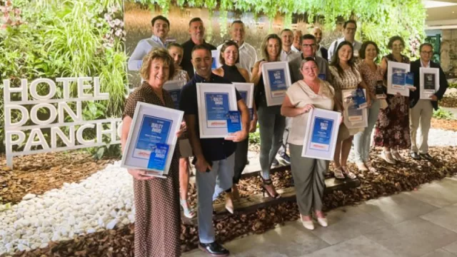 Jet2Holidays premia con su “Quality Award” a 10 alojamientos que están asociados a Hosbec