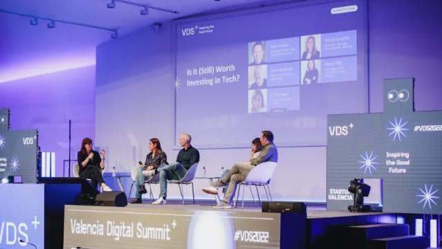 Expertos en inteligencia artificial de todo el mundo se reúnen en Valencia Digital Summit (para dar claridad sobre el tema y sus avances)