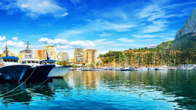 Septiembre sorprende alargando la temporada alta con ocupaciones superiores al 2019 en la Comunidad Valenciana