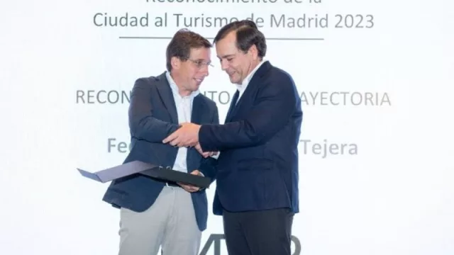 González Tejera, CEO de Radisson, premiado por el Ayuntamiento de Madrid por su liderazgo en el sector