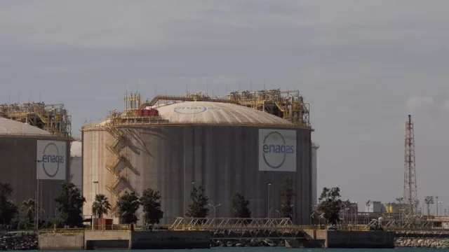 La AIE advierte que un invierno frío podría aumentar los precios del gas (a pesar de las reservas al 96%)