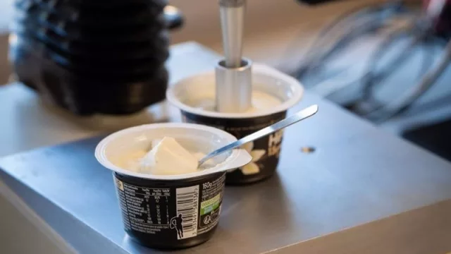 Danone invierte más de 5 millones de euros al año en I+D para mejorar el perfil nutricional de sus productos (y desarrolla nuevas productos para flexitarianos)