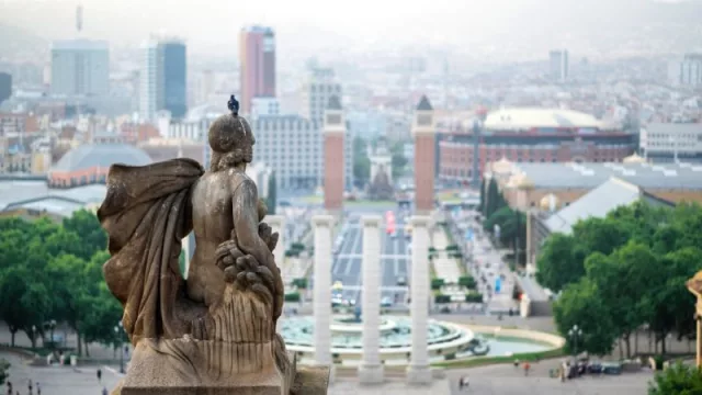 El auge del inversor latinoamericano revoluciona el mercado inmobiliario de Barcelona (por encima de Madrid)