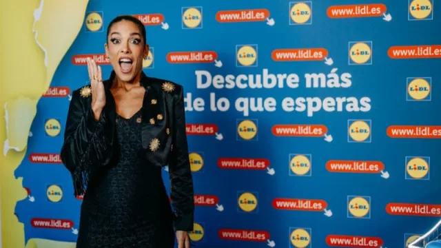 Lidl impresiona en el centro de Madrid con "ventas flash" de 24 horas de sus productos estrella (en su tienda en línea lidl.es)