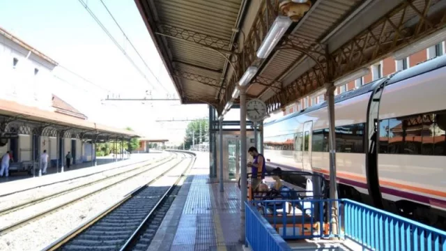 Renfe lanza el Tren del Quijote (una innovadora experiencia turística para explorar Alcázar de San Juan)