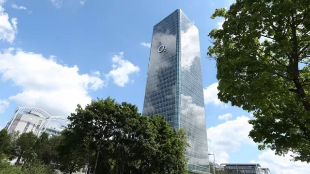 Telefónica Alemania se dispara casi un 38% en Bolsa (tras la OPA de su matriz por hasta 1.970 millones de euros)