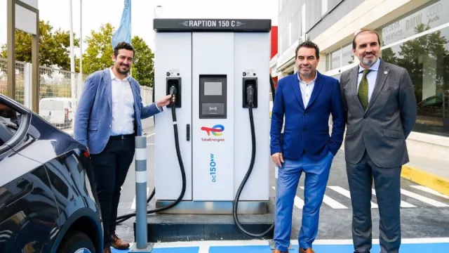 TotalEnergies y Fagenauto se alían para ofrecer productos multi energías a talleres y servicios asociados