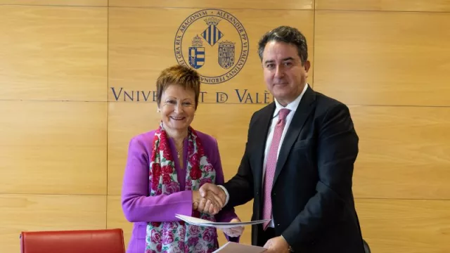 Minsait y la Universitat de València apuestan por la incorporación de la inteligencia artificial en el ejercicio de las profesiones jurídicas