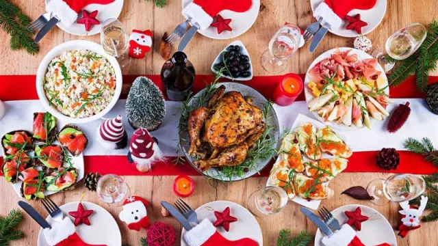 El 50% de los españoles celebrará estas navidades entre una y tres comidas o cenas de grupo con amigos y familiares (según TheFork)