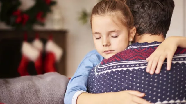 ¿Quién se queda con los niños en las fiestas navideñas? Los progenitores deben mirar por el bienestar de sus hijos