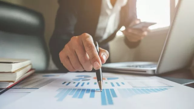 La factura electrónica será una obligación para pymes y autónomos (y deberá de estar implantada antes de 2026)