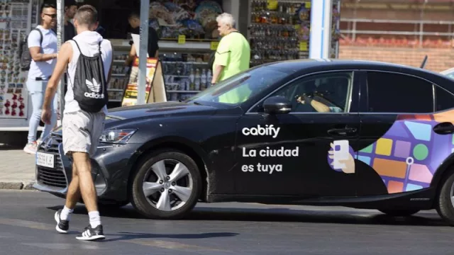 La filial española de Cabify perdió 5,8 millones de euros en 2022 (pero creció un 15% en facturación)