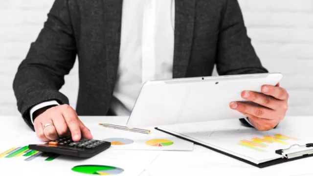 España, a la cola en bienestar financiero (con una puntuación de 24/100, muy por debajo de los niveles óptimos)