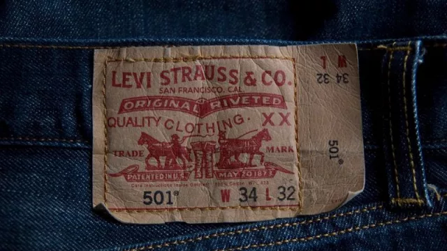 Levi Strauss gana 229,5 millones de euros en 2023 (y anuncia un plan de mejora de eficiencia)