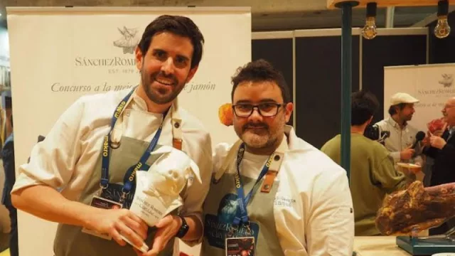El chef de Quinqué (Madrid), Carlos Griffo, se consagra ganador de la mejor croqueta de jamón ibérico de España