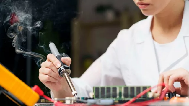 Ingeniero/a electrónico, Demand planner y Supervisor/a de línea: los profesionales más demandados y mejor retribuidos de la Industria