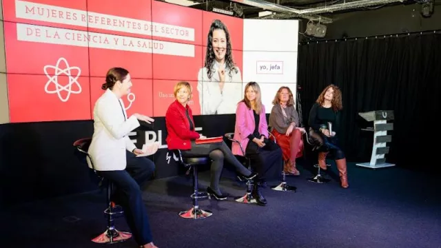 Yo, jefa presenta su tercera guía: 'Mujeres referentes del sector de la ciencia y la salud'