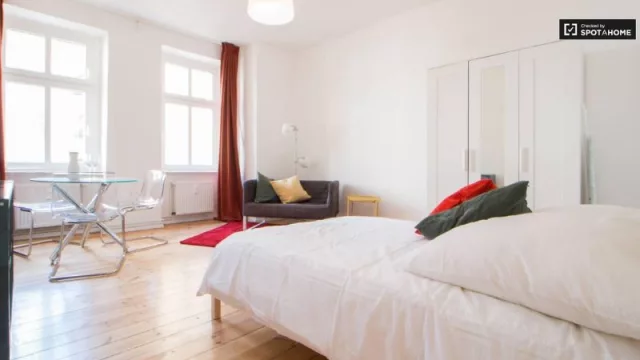 Beca Spotahome para estancias postdoctorales: un año de alquiler gratis para investigadores de proyectos de alto impacto